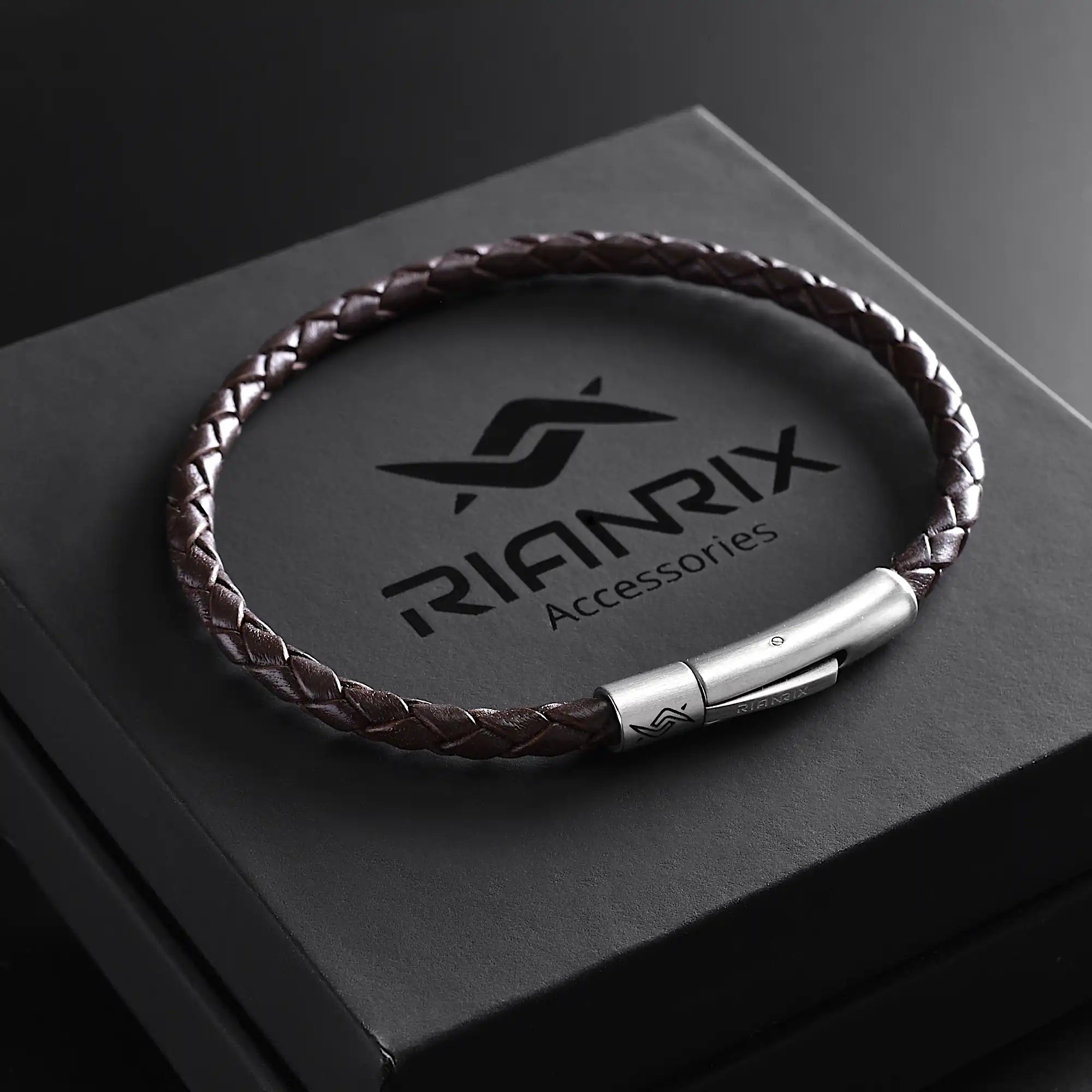 Liam - 4mm Leather Bolo Bracelet (dark brown)