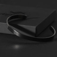 Draven – Matte Black Stainless Steel Cuff