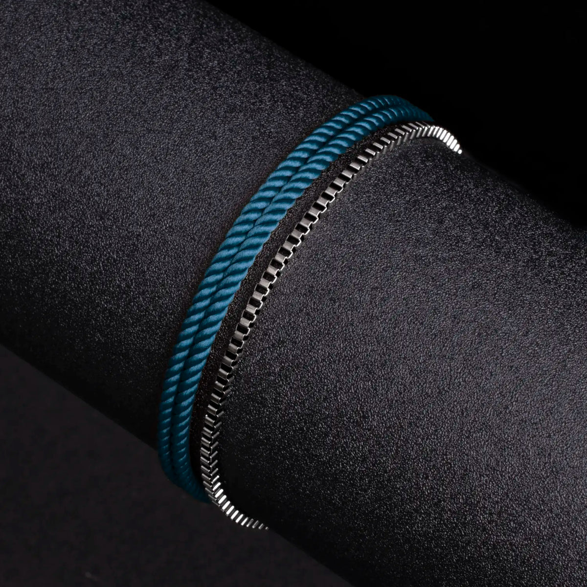 Fjord × Flint - Twisted Rope & Gunmetal Bracelet Stack