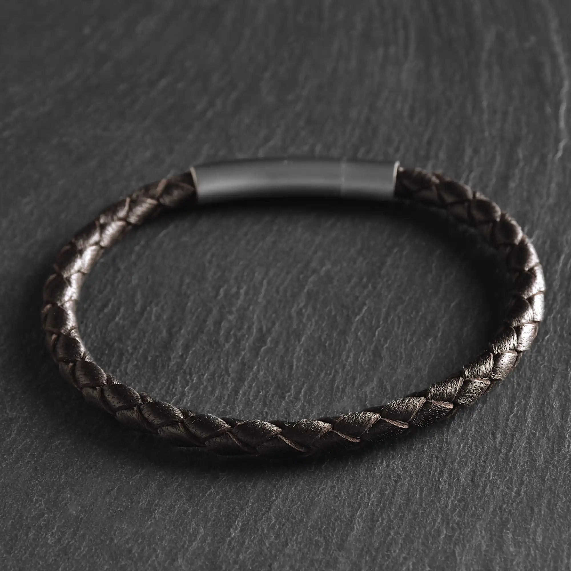 Miles - 4mm super soft Nappa leather bracelet in dark brown
