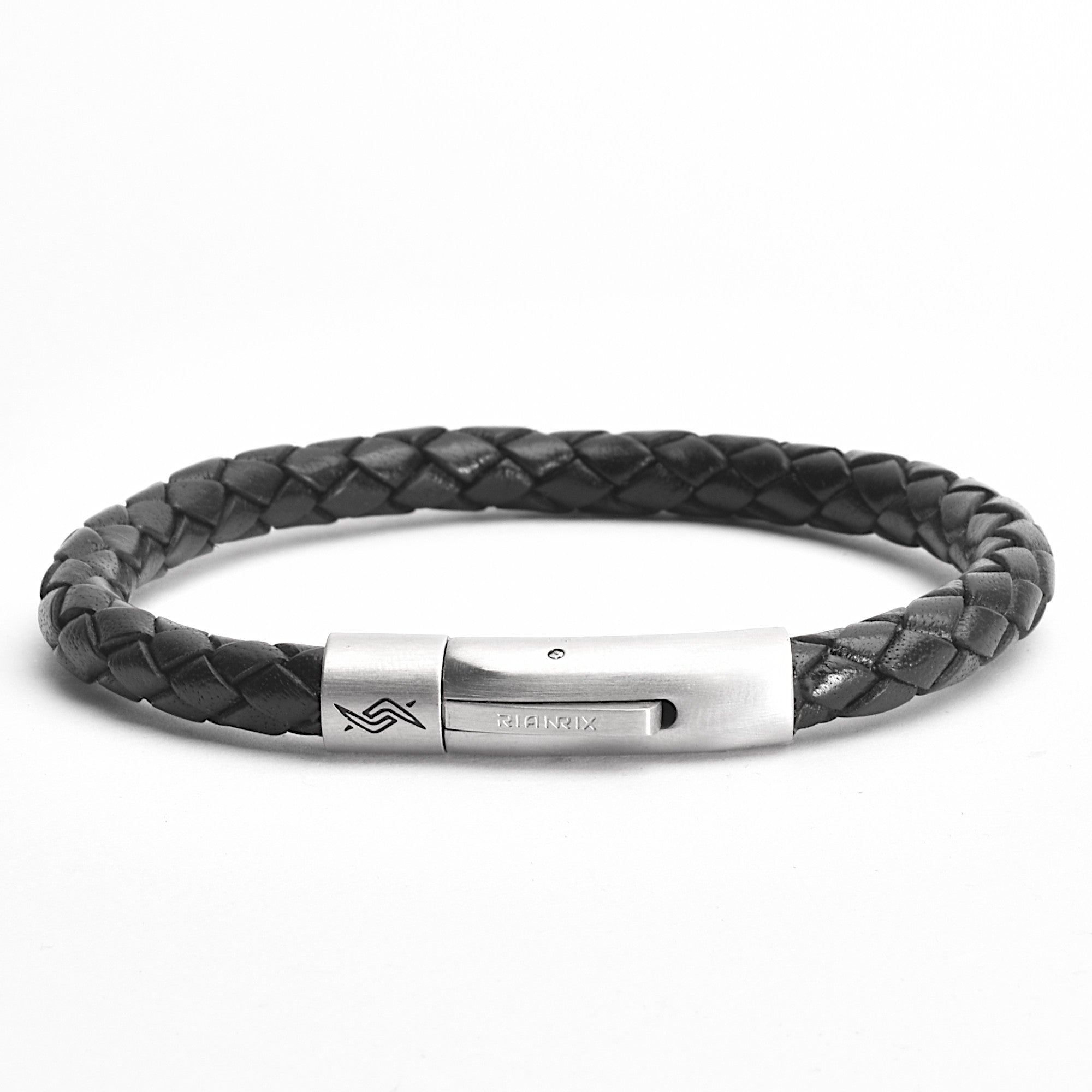 Raven - 6mm bolo genuine leather bracelet in classic black