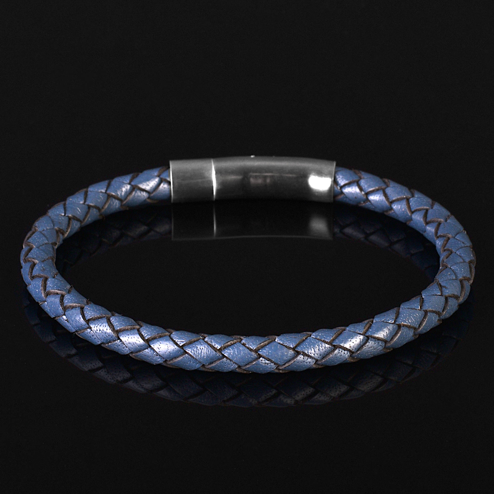 Sapphire - 6mm bolo genuine leather bracelet in dark blue